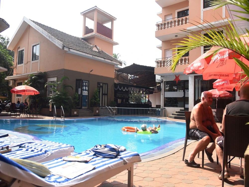 Ticlo Resorts Calangute Eksteriør billede